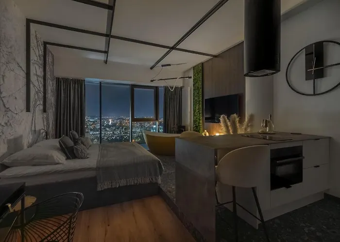 Comfy 20th Floor Hanza Tower - Sauna & Pool